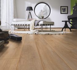 TARIMA LAMINADO PROMO 5 AC-5 1380X193X8 GRAND ROBLE