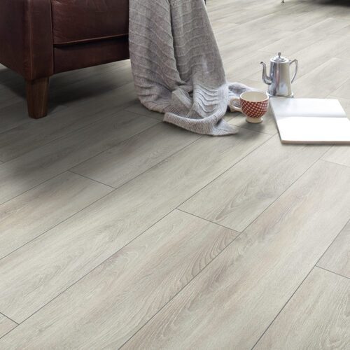 PAV. TOTTAL AC5 1380X193X8 ROBLE GRIS MOSCÚ